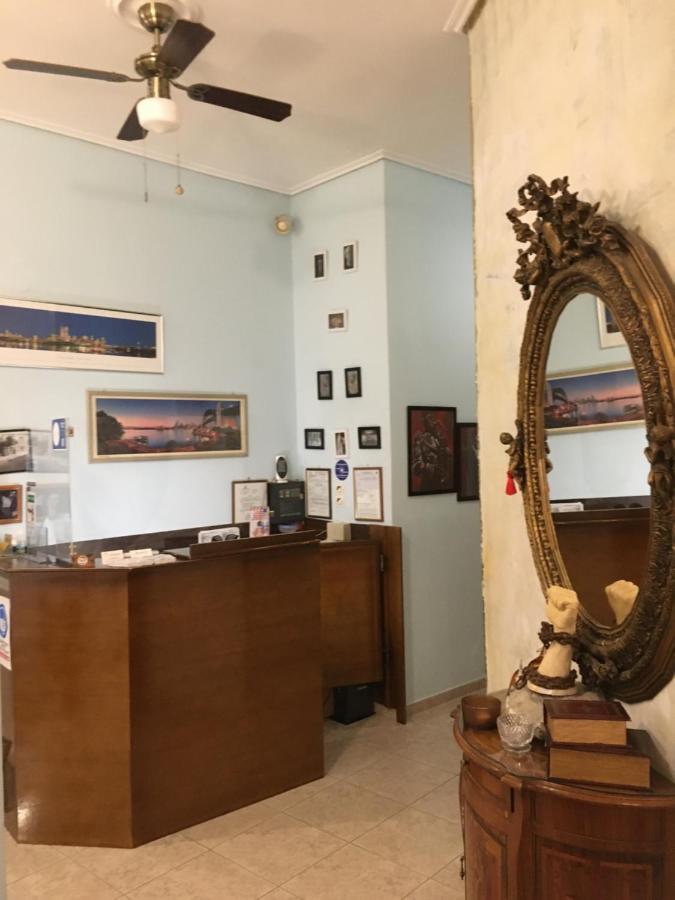 Hotel George Kalamata Ngoại thất bức ảnh