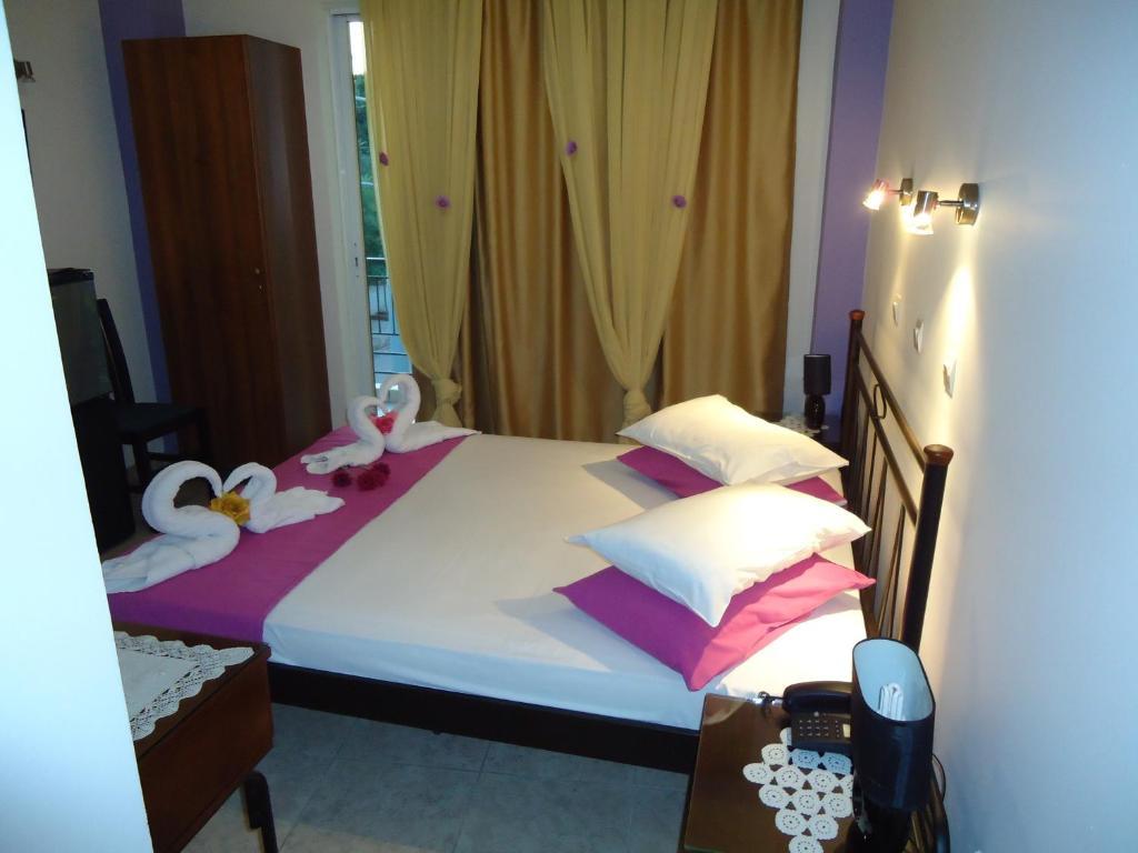 Hotel George Kalamata Ngoại thất bức ảnh